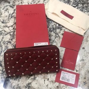 Valentino studded wallet perfect-never used